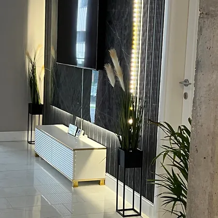 Clb Sea View Apartment Constanta